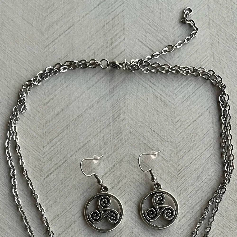 Set ! Green serpentine gems necklace celtic knot triquel + earrings boho celt - Picture 13 of 14